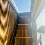 Surla Houseboat Sunrise Kaag With Free Tender Boat Botel *