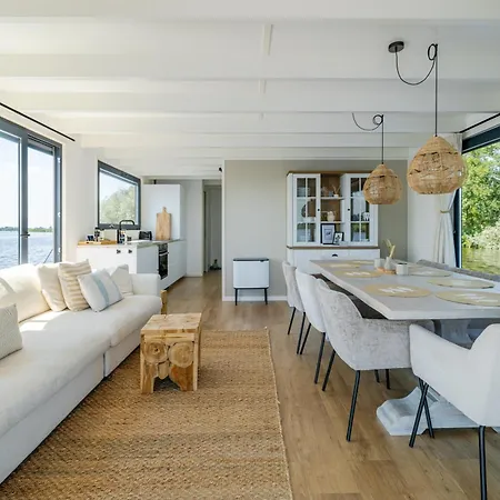 Surla Houseboat Sunrise Kagerplassen With Tender Ботель *