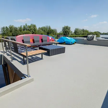 Surla Houseboat Sunrise Kaag With Free Tender Boat Botel Warmond