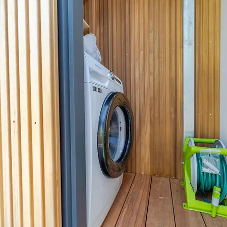 Surla Houseboat Sunrise Kagerplassen With Tender Ботель *