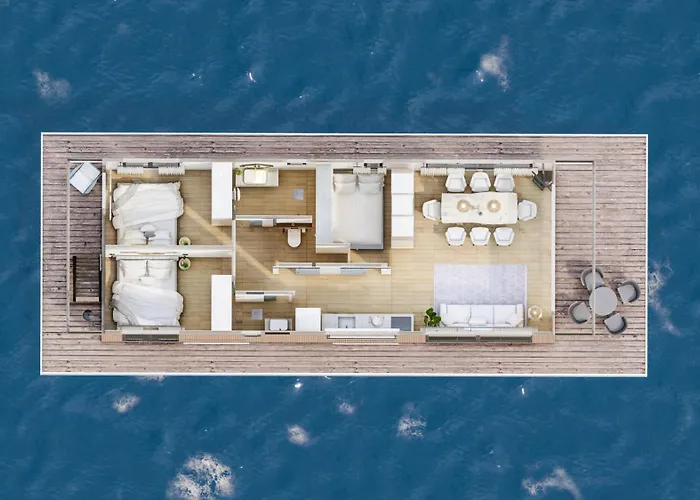 Botel Surla Houseboat 