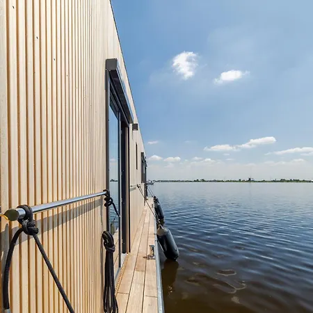 Bådhotel Surla Houseboat Sunrise Kagerplassen With Tender